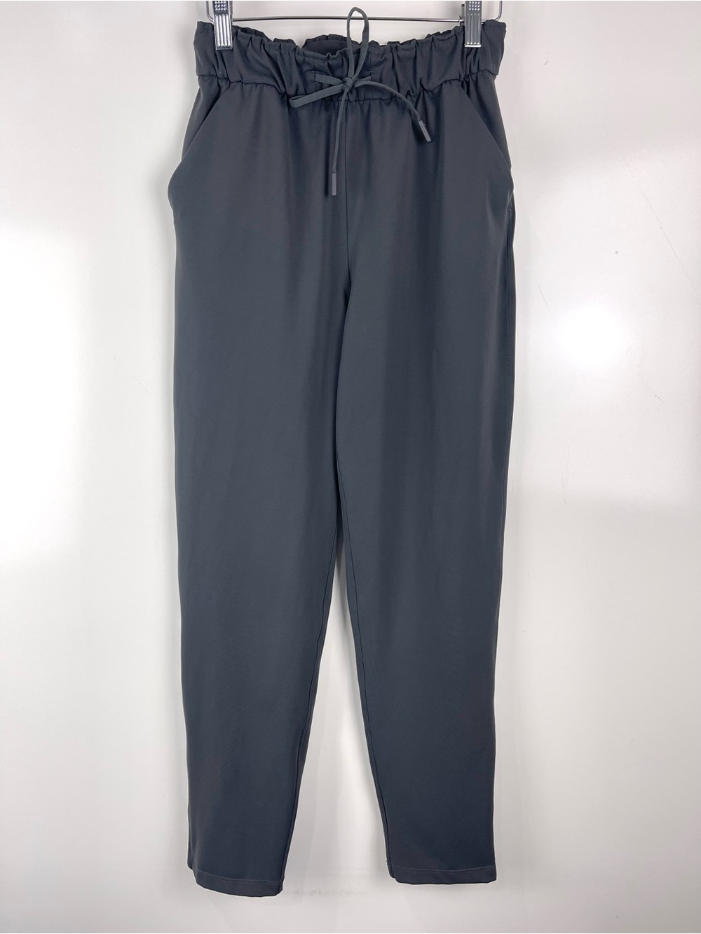 Lululemon Keep Moving Pants Women’s 4 High Rise 7/8 Graphite Gray Stretch